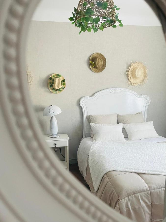 La Poterie Bed and Breakfast Carresse Εξωτερικό φωτογραφία