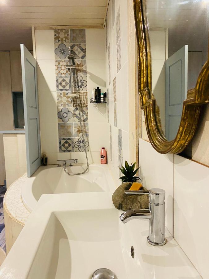 La Poterie Bed and Breakfast Carresse Εξωτερικό φωτογραφία