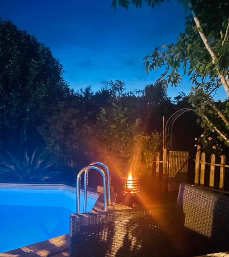 La Poterie Bed and Breakfast Carresse Εξωτερικό φωτογραφία