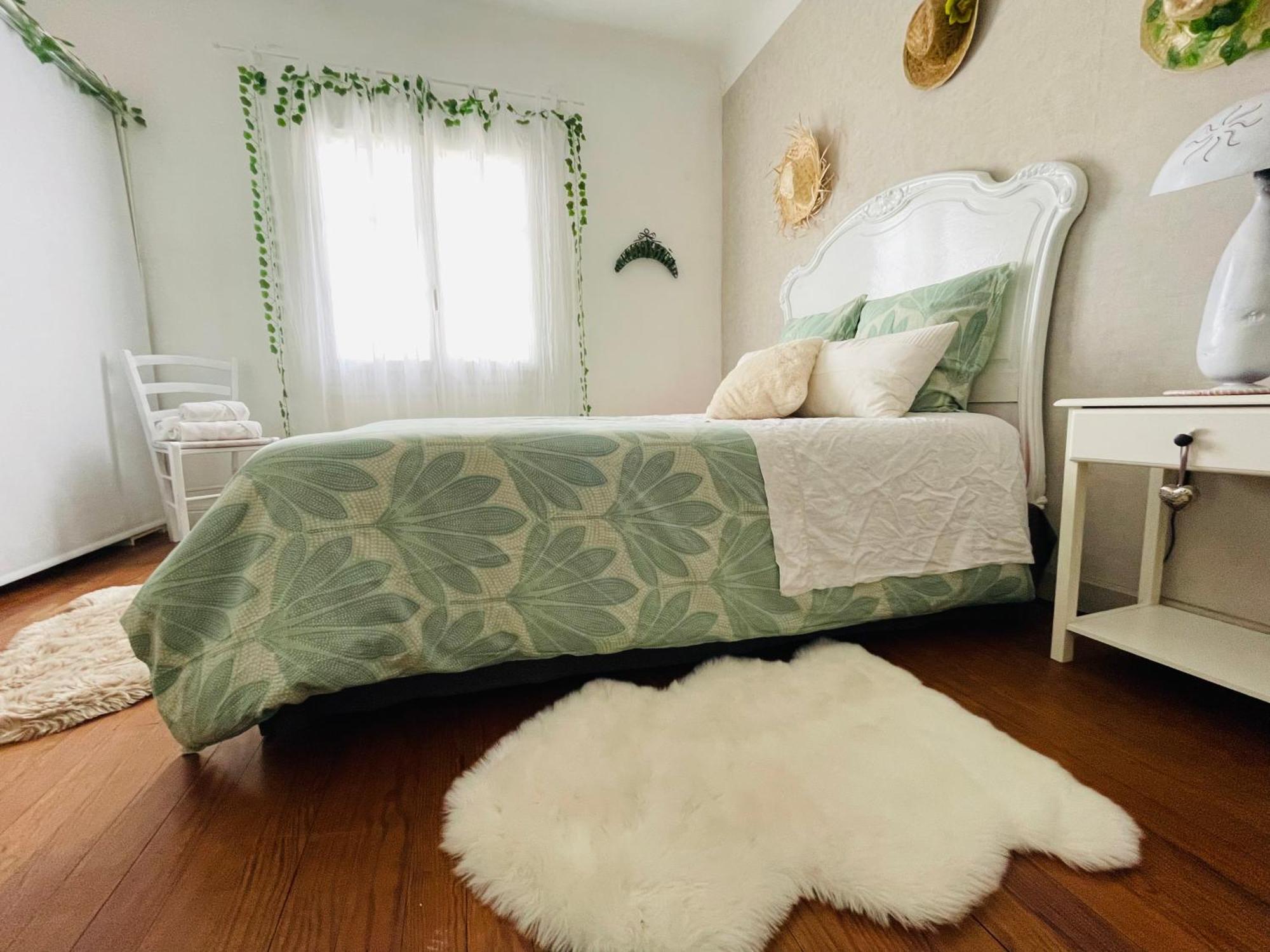 La Poterie Bed and Breakfast Carresse Εξωτερικό φωτογραφία